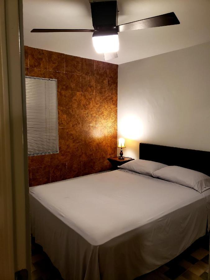 Casa Raquelina, Casa Habitacional Ensenada Eksteriør billede